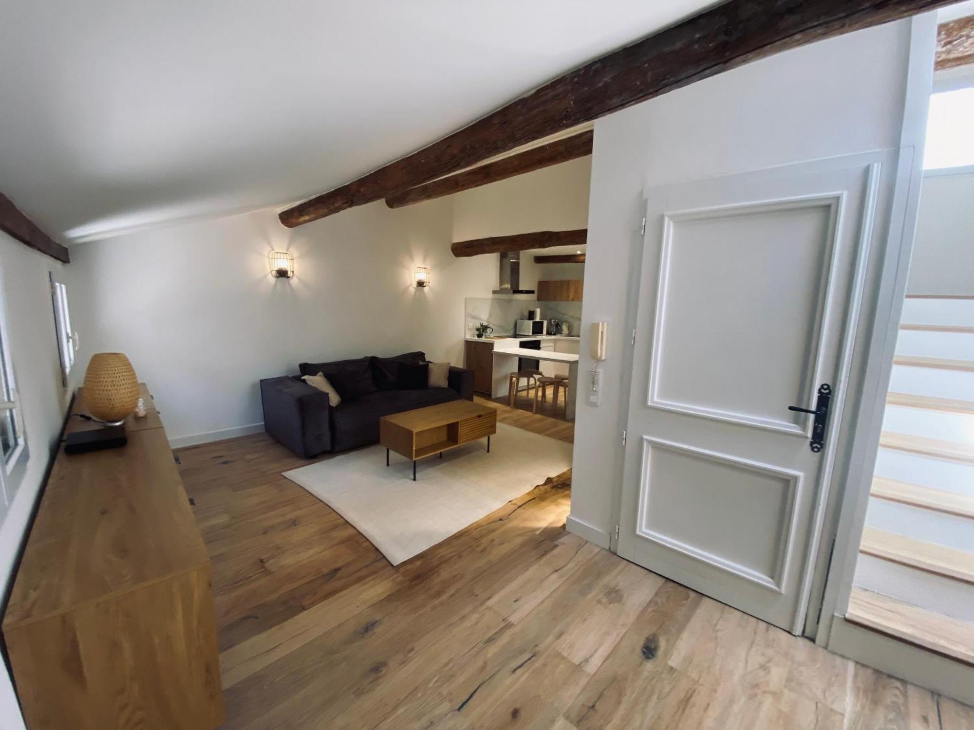 En Duplex Vieux Apartment *